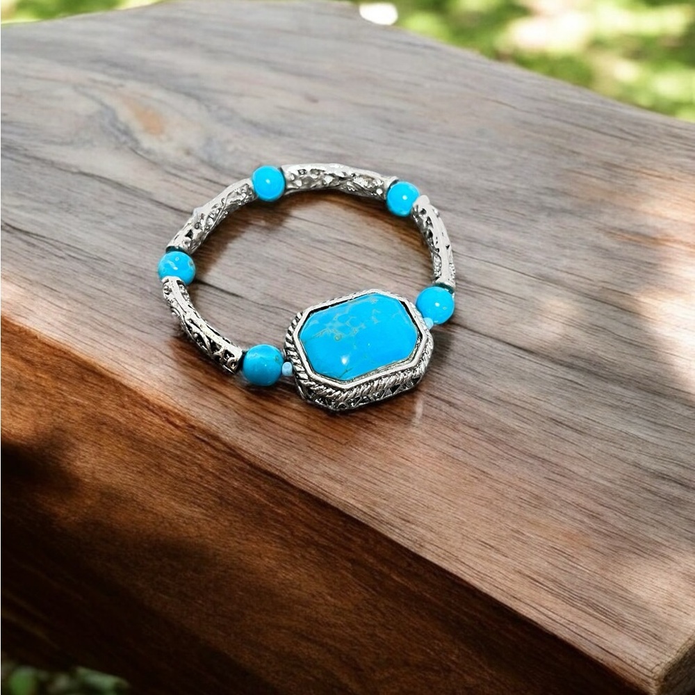 Turquoise stone stretch Bracelet